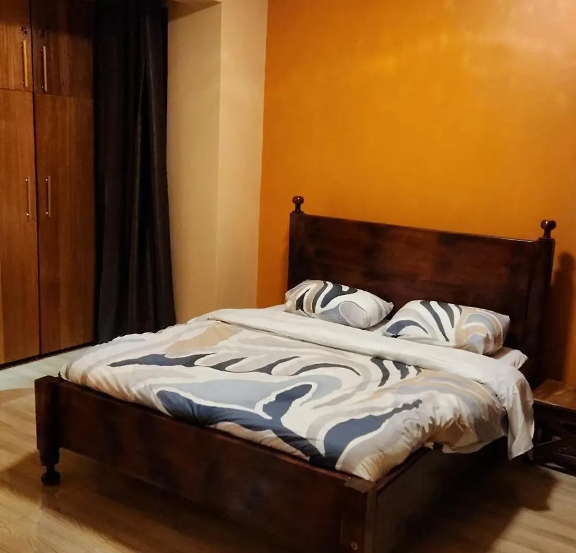 Hidey Penthouse With Scenic Lounge Apartman Kampala